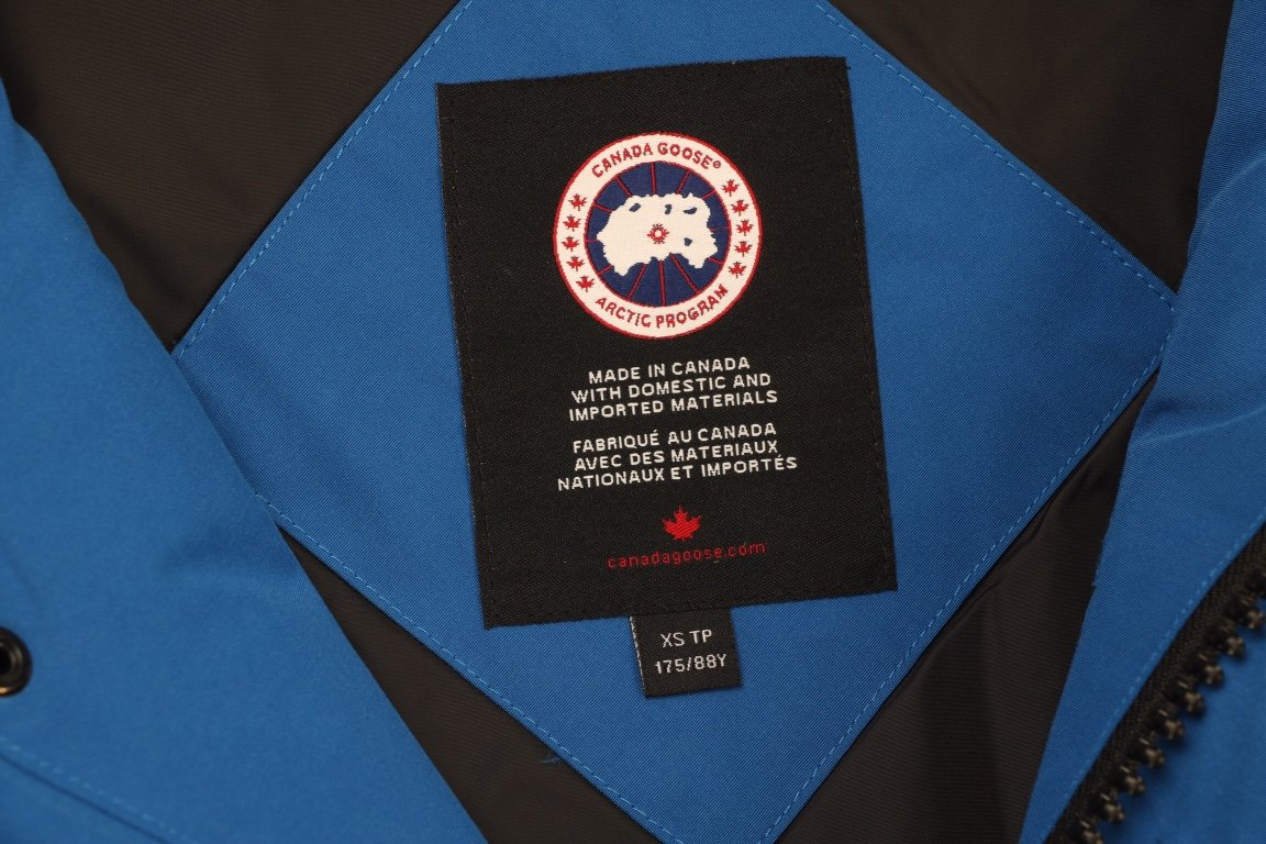 Canada Goose Freestyle Crew Quilted Down Gilet Blue
