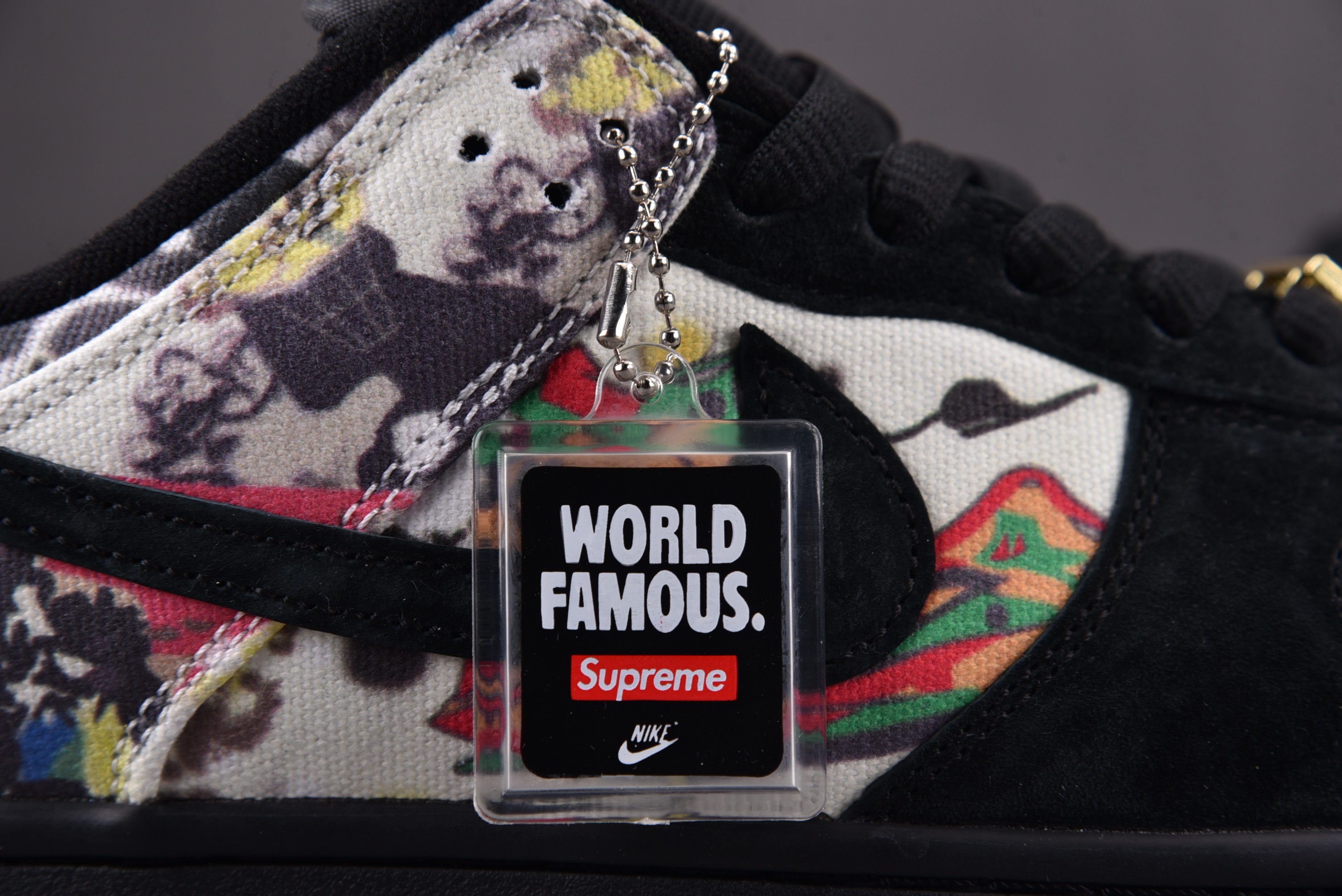 Nike SB Dunk Low Supreme Rammellzee