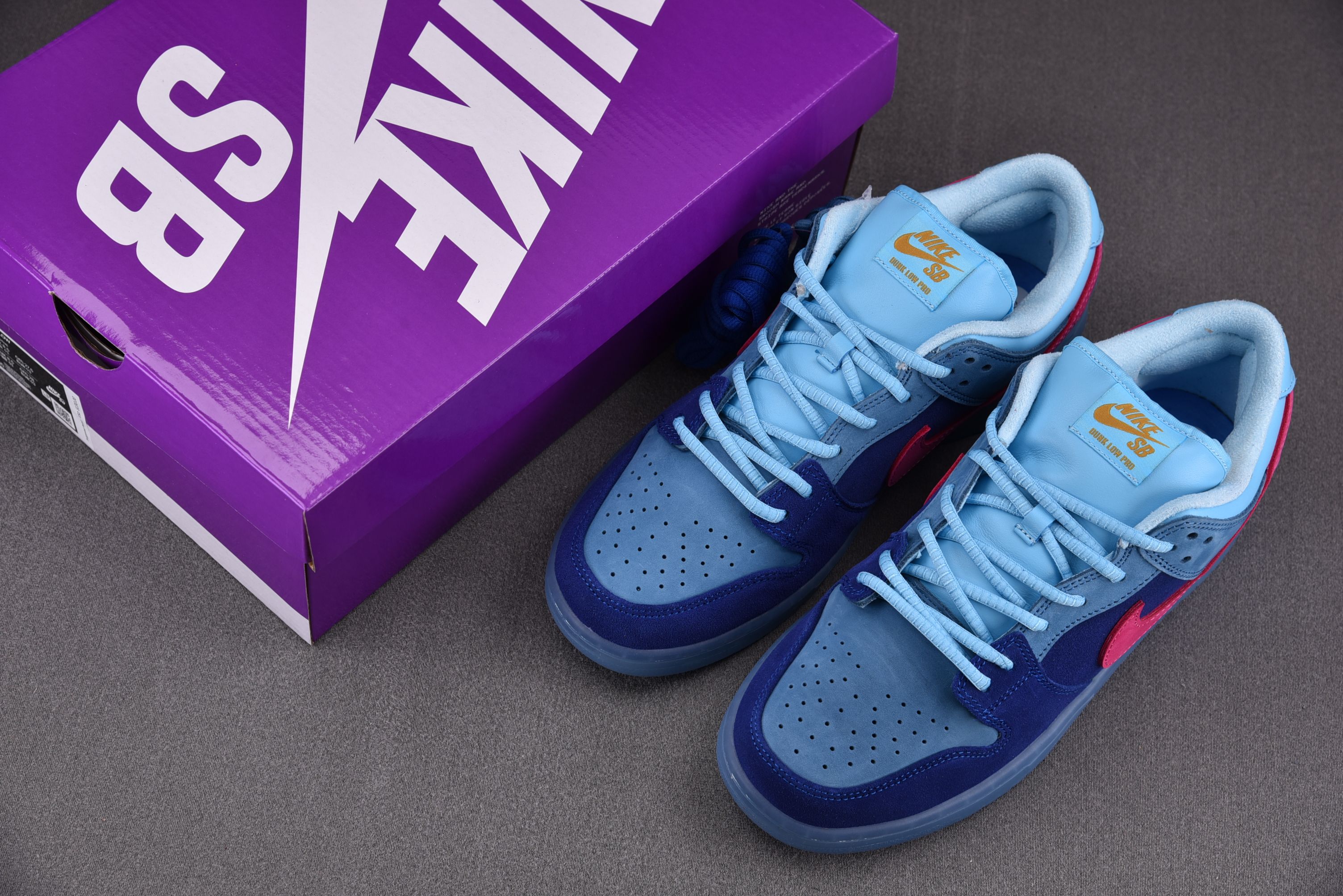 Nike SB Dunk Low Run The Jewels