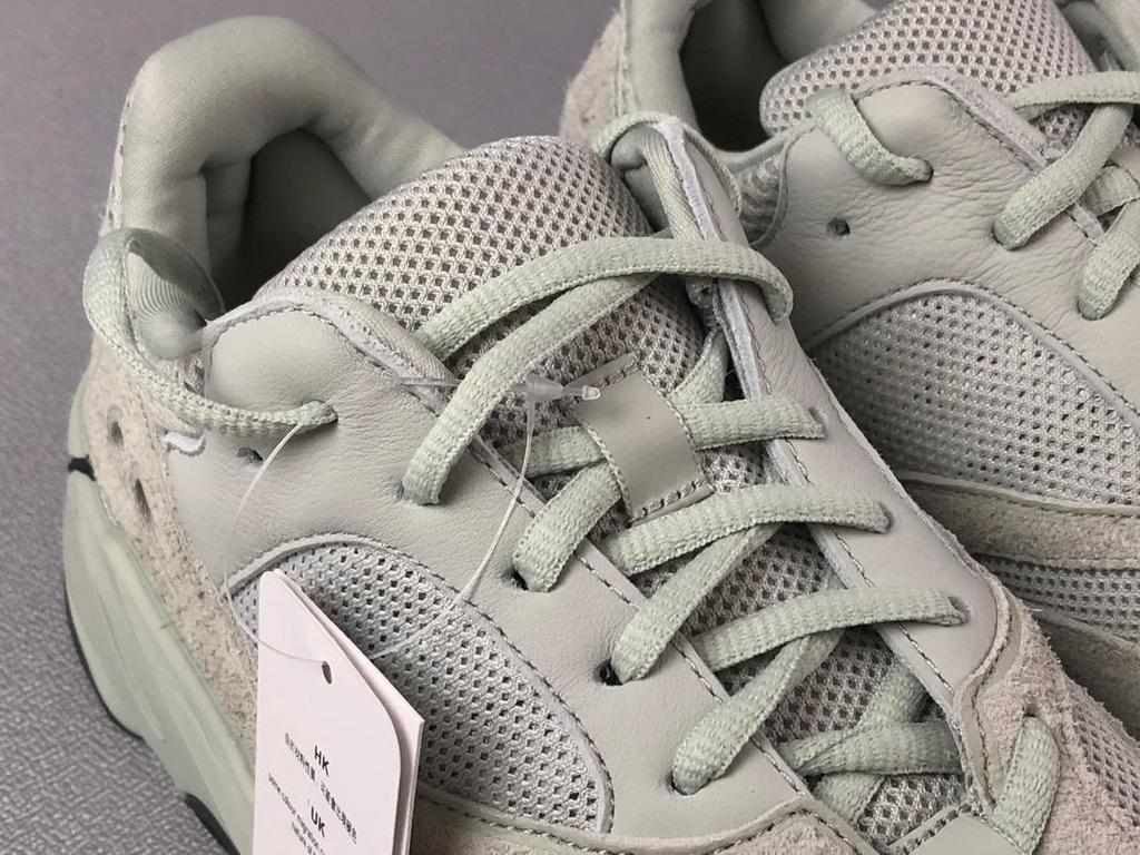 Adidas Yeezy Boost 700 Salt