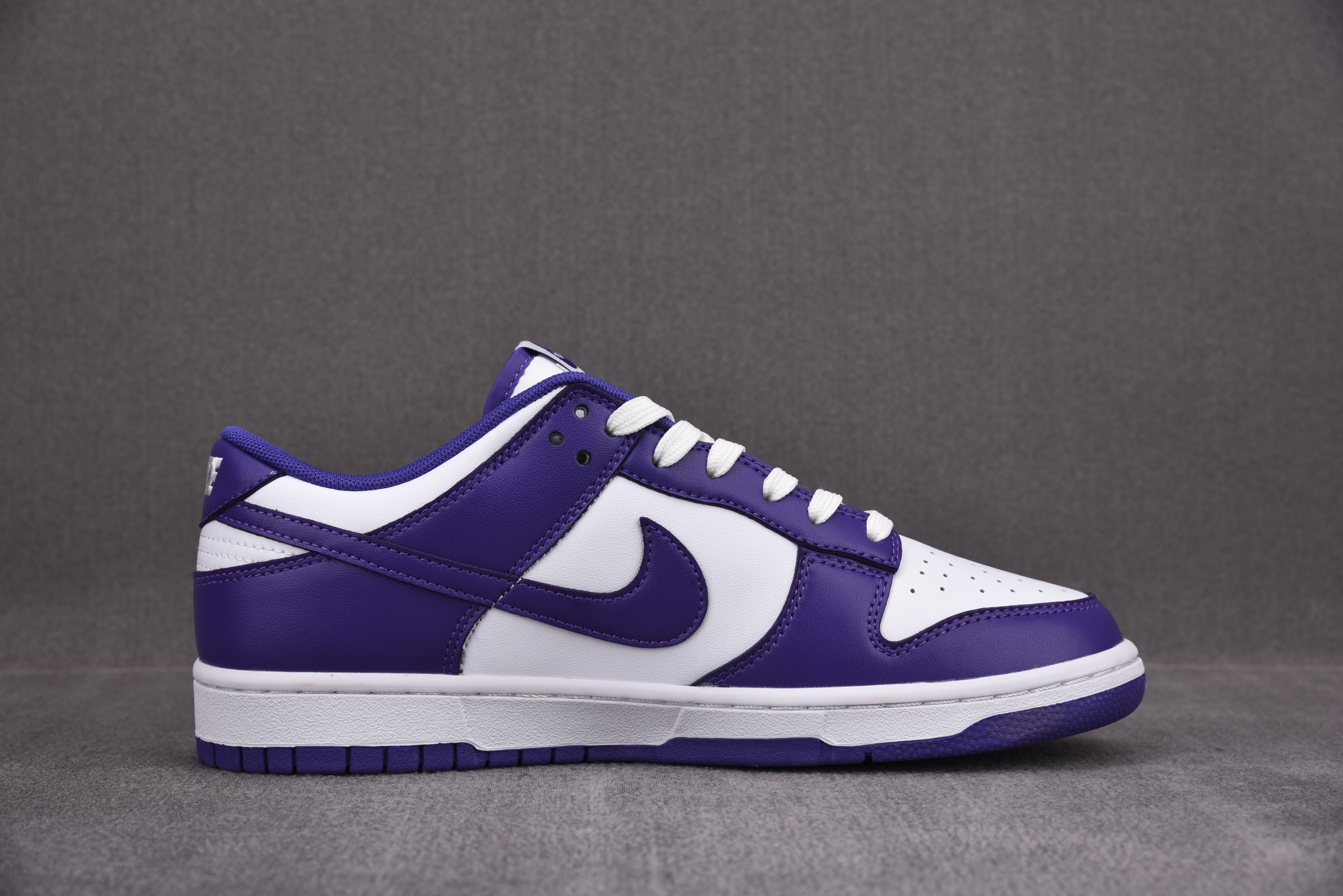 Nike Dunk Low Championship Court Purple