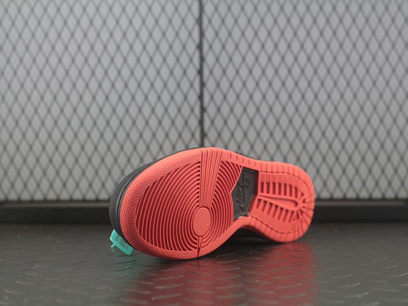 Nike SB Dunk Low Black Pigeon