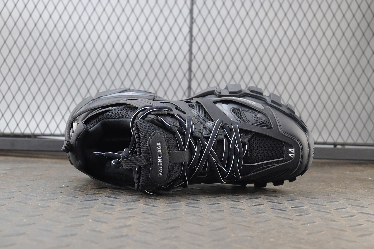 【Clearance】 BCG Track Black（EU39）