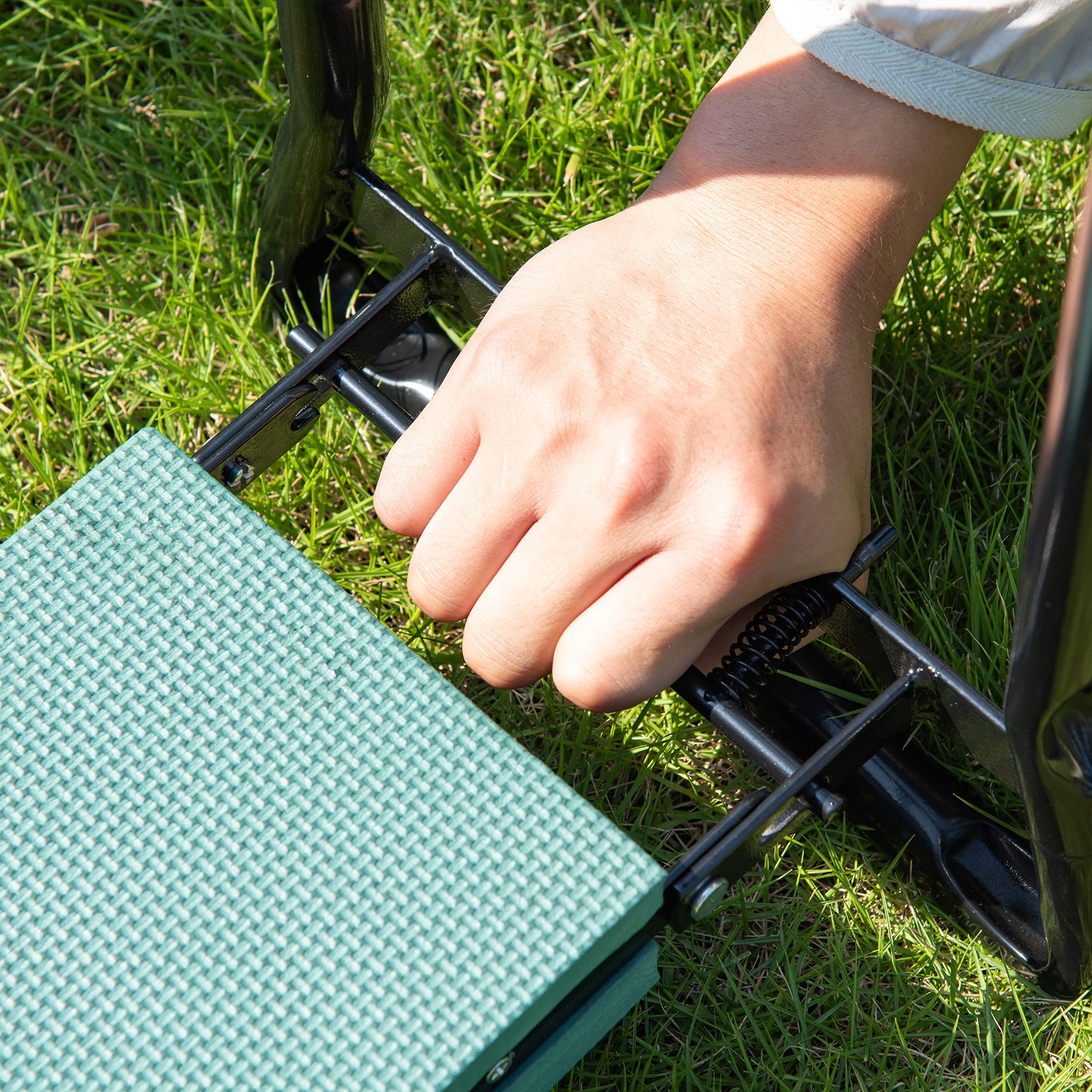 testOutsunny Padded Garden Kneeler and Seat Bench, Padded Foldable Garden Stool, Green